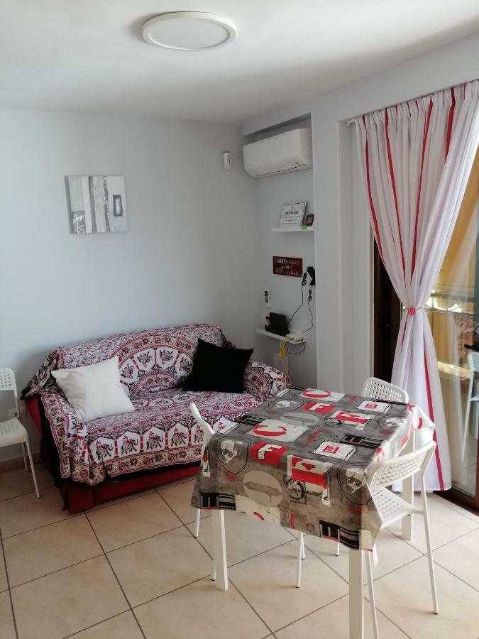 Casa Laura Vivienda Vacacional Los Cristianos (Tenerife) Exterior foto